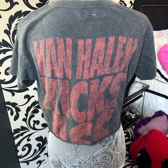 Van Halen cropped band tee shirt - Picture 2 of 3